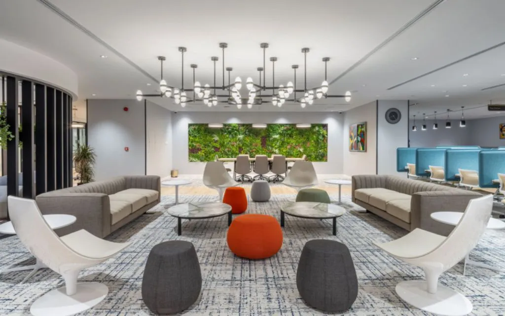 مكتب تجاري في برج الأعمال